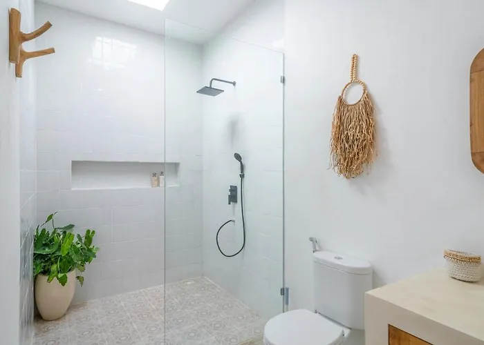 Villa Casa Suku - Tropical & Modern 3br - Canggu (Bali)