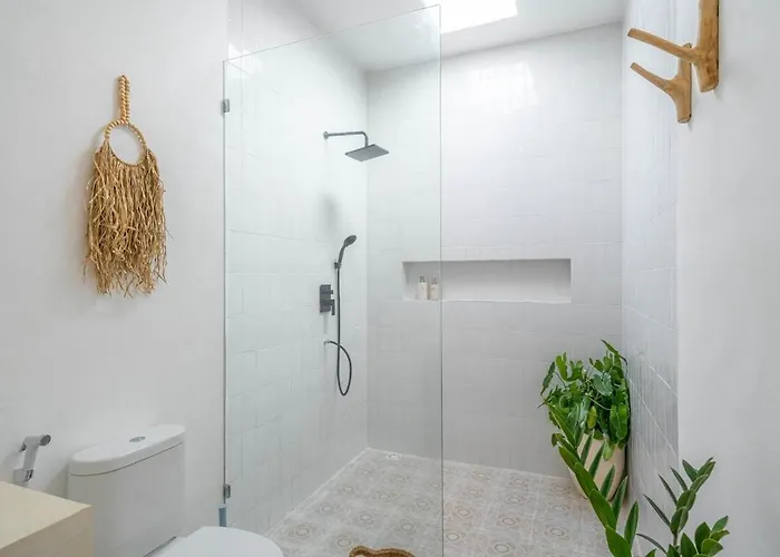 Villa Casa Suku - Tropical & Modern 3br - *