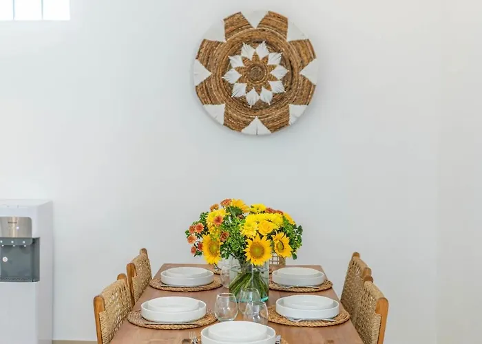 Villa Casa Suku - Tropical & Modern 3br -